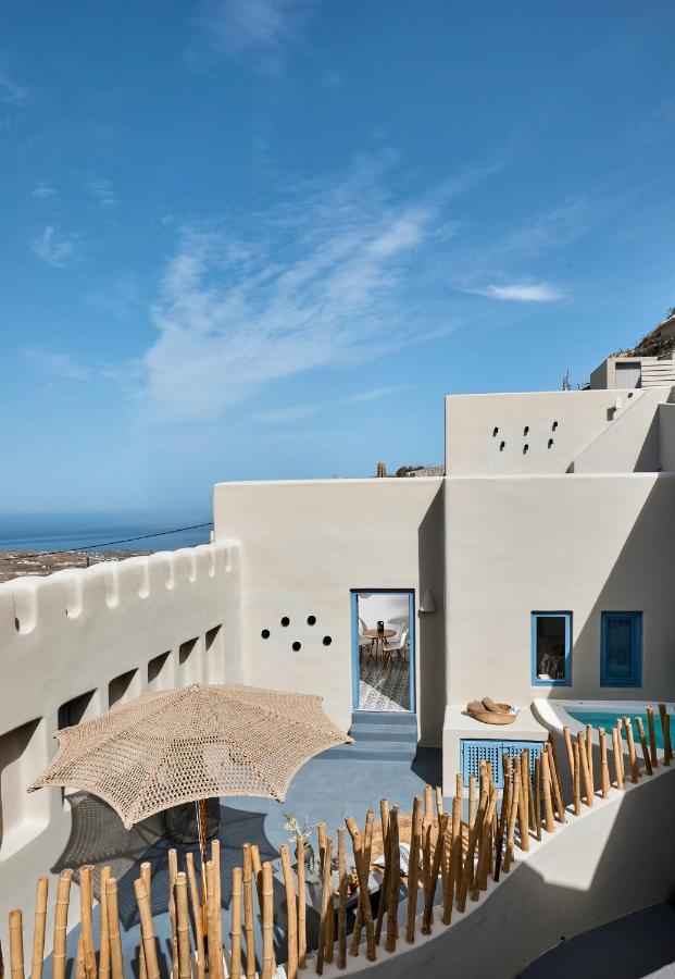 Luna Santorini Suites Pýrgos Exterior foto