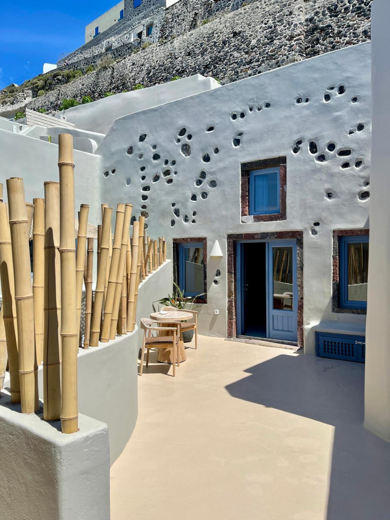 Luna Santorini Suites Pýrgos Exterior foto