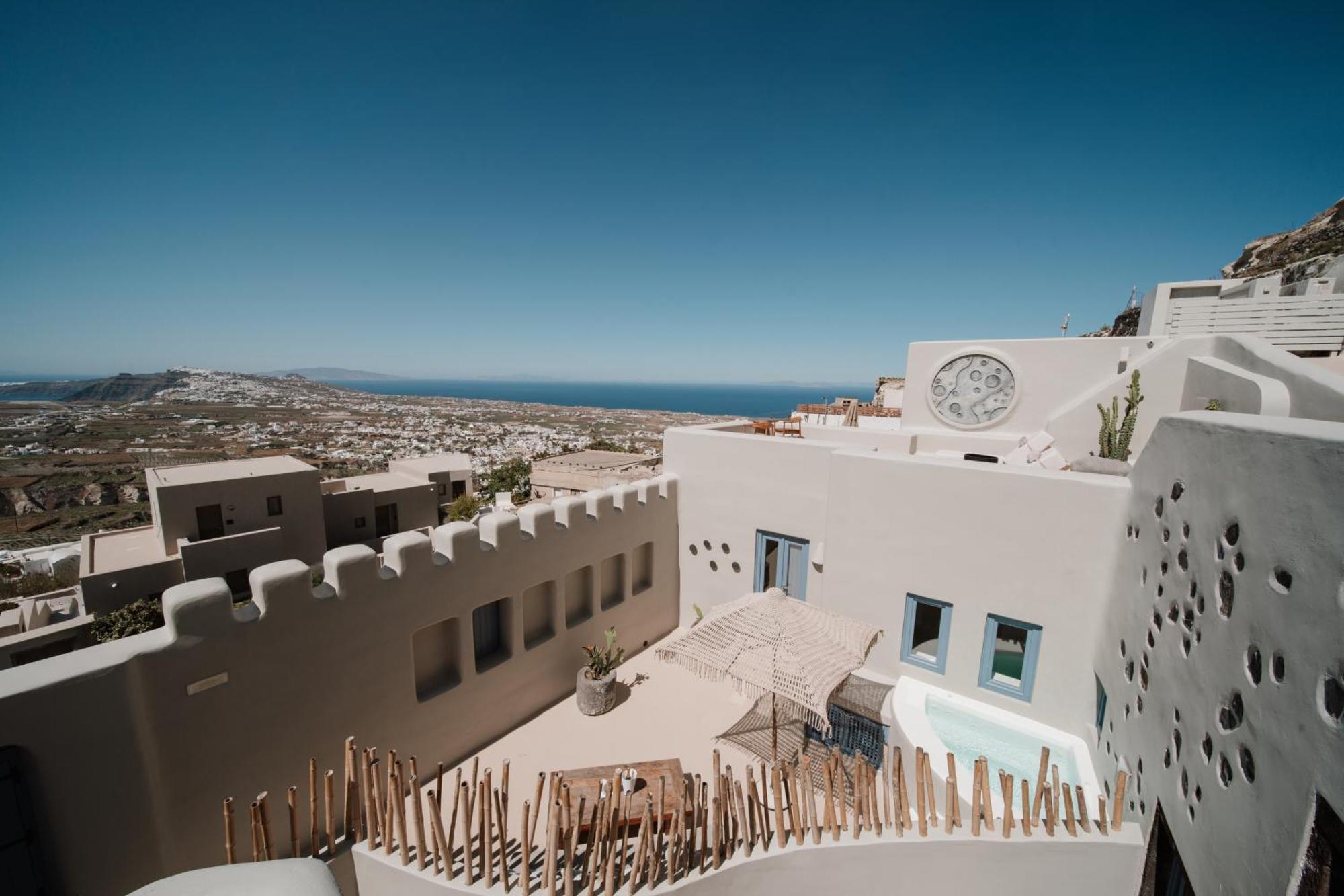 Luna Santorini Suites Pýrgos Exterior foto